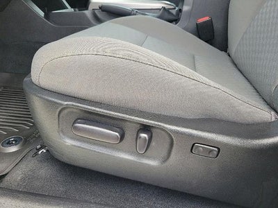 2023 Toyota Tacoma 2WD 2WD SR5 Double Cab 5' Bed V6 AT (GS)