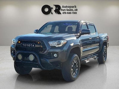 2018 Toyota Tacoma SR Double Cab 5' Bed V6 4x4 AT (GS)