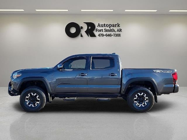 2018 Toyota Tacoma SR Double Cab 5' Bed V6 4x4 AT (GS)