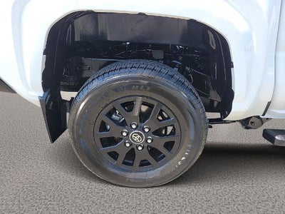 2024 Toyota Tacoma 4WD 4WD SR Double Cab 5' Bed AT (GS)