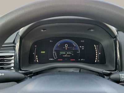 2025 Toyota Camry LE (SE)