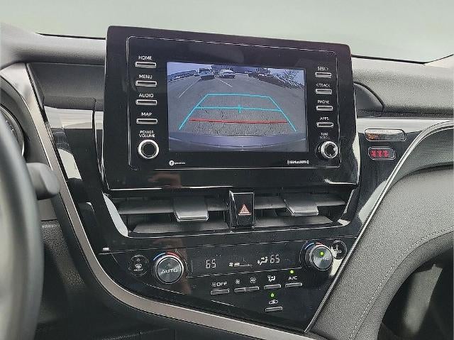 2024 Toyota Camry SE Auto (SE)