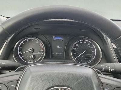 2024 Toyota Camry SE Auto (SE)