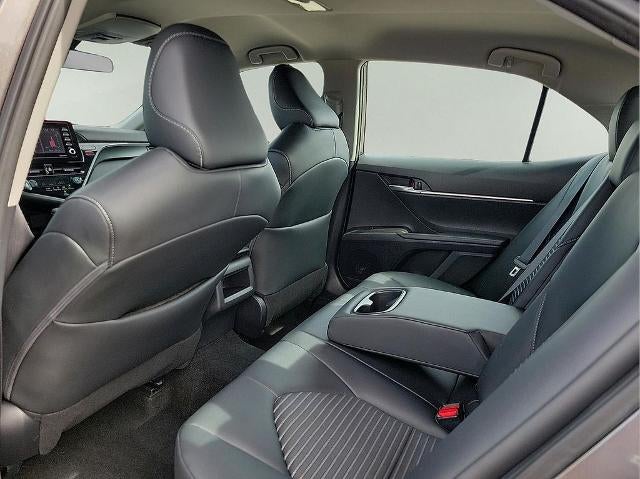 2024 Toyota Camry SE Auto (SE)