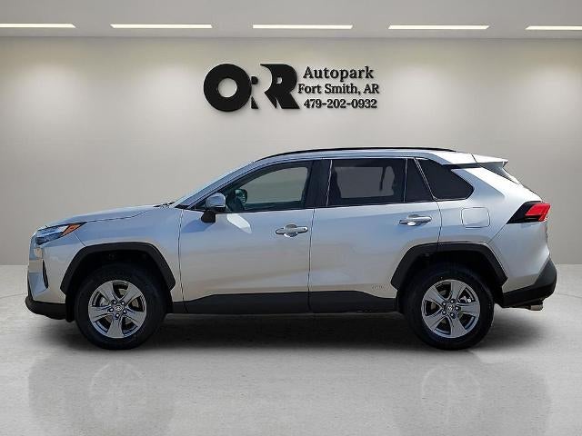 2025 Toyota RAV4 Hybrid XLE AWD (Natl)