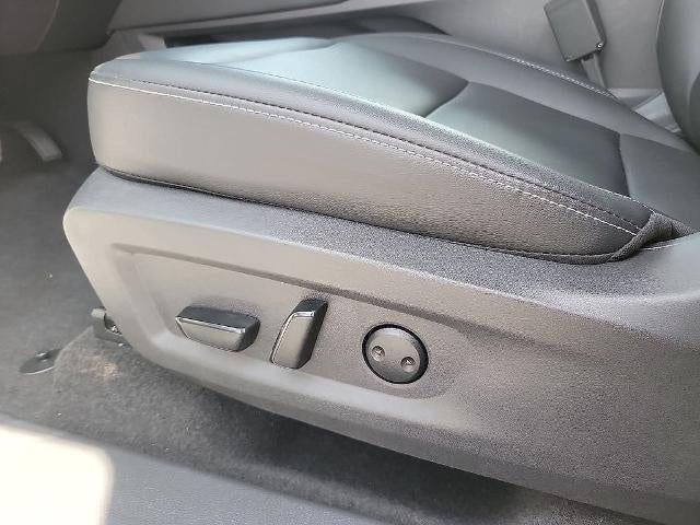 2025 Nissan Murano AWD SV