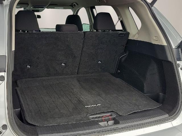 2025 Nissan Rogue FWD SV