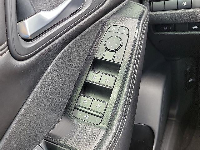 2022 Nissan Rogue FWD SV