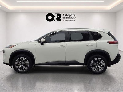2022 Nissan Rogue FWD SV