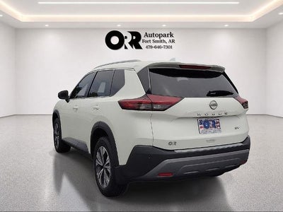 2022 Nissan Rogue FWD SV