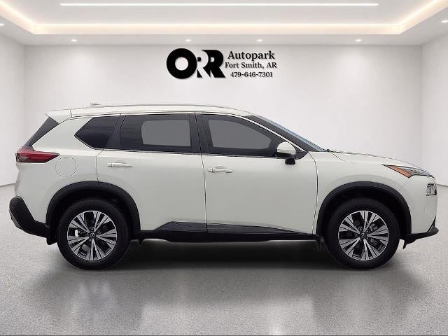 2022 Nissan Rogue FWD SV