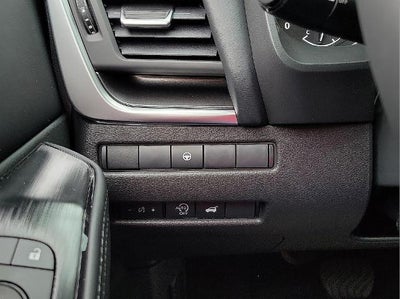 2025 Nissan Rogue FWD SV