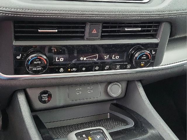 2025 Nissan Rogue FWD SV