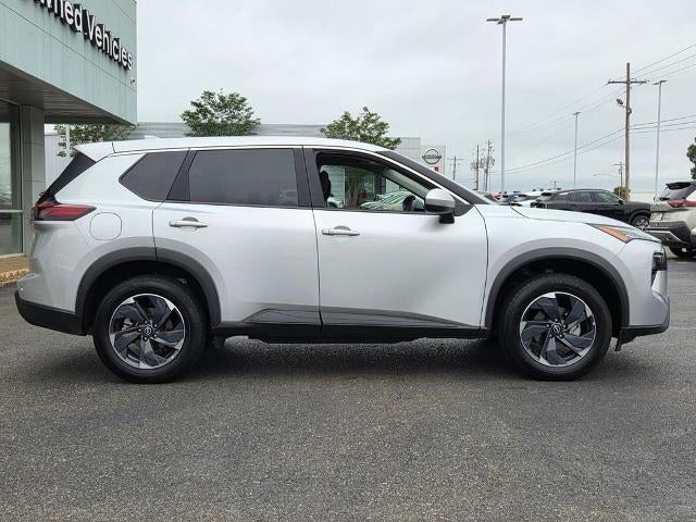 2025 Nissan Rogue FWD SV