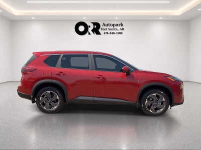 2024 Nissan Rogue FWD SV