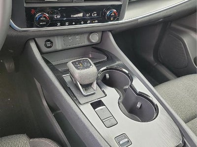 2025 Nissan Rogue FWD SV