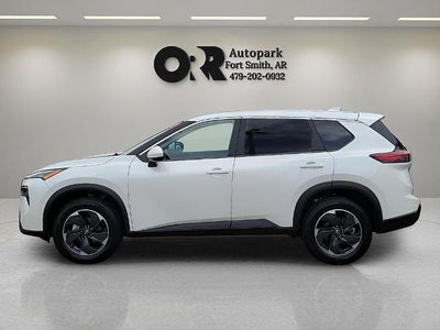 2025 Nissan Rogue FWD SV
