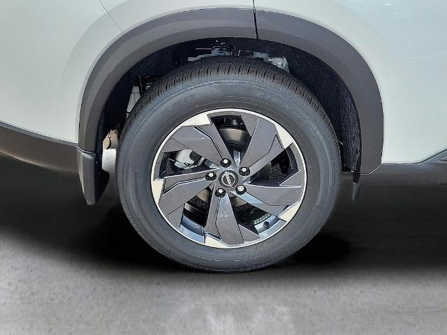2025 Nissan Rogue FWD SV