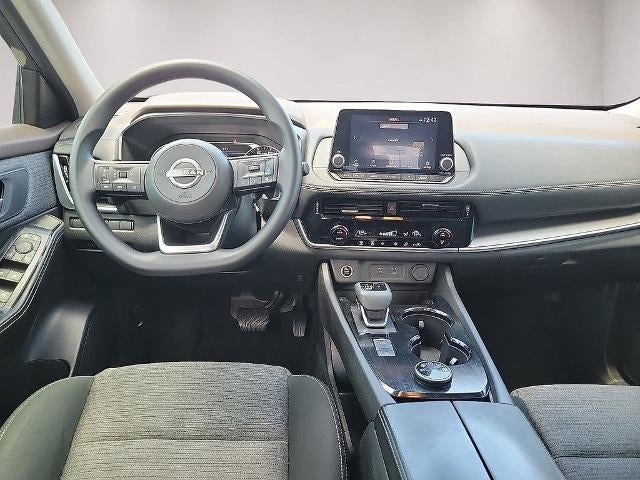 2022 Nissan Rogue AWD SV