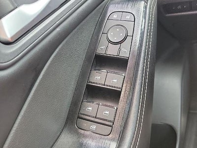 2025 Nissan Rogue AWD SV