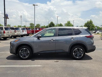 2025 Nissan Rogue AWD SV