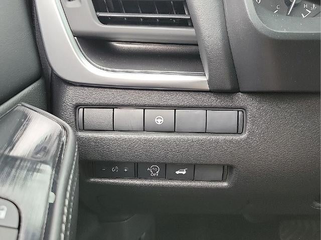 2025 Nissan Rogue AWD SV