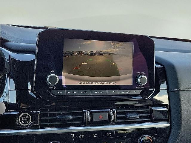 2024 Nissan Pathfinder SV 2WD