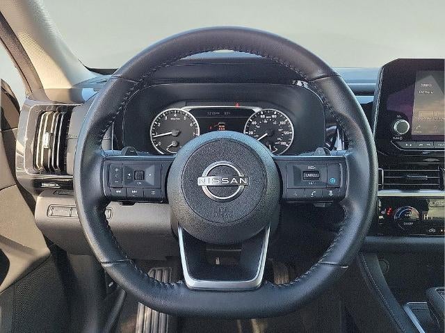 2024 Nissan Pathfinder SV 2WD