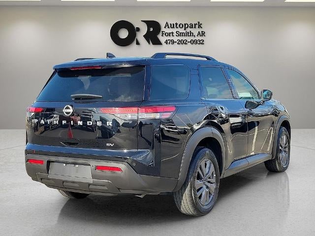 2024 Nissan Pathfinder SV 2WD