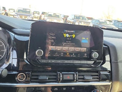 2024 Nissan Pathfinder SV 2WD