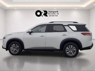 2025 Nissan Pathfinder SV 2WD