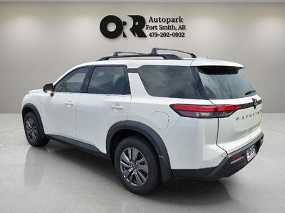 2024 Nissan Pathfinder SV 2WD