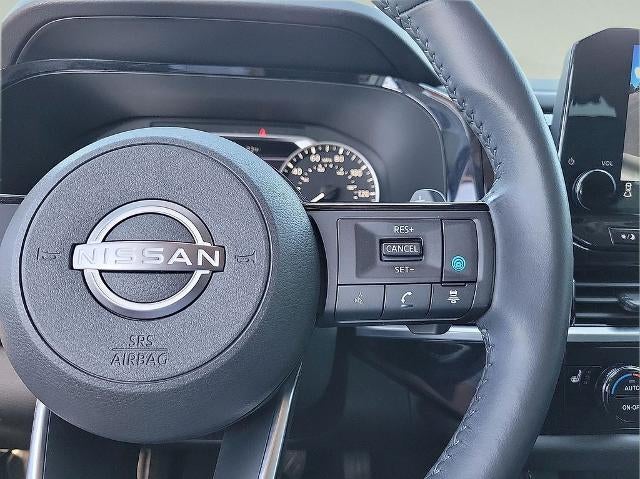 2023 Nissan Pathfinder SL 2WD