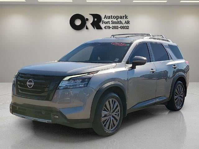 2023 Nissan Pathfinder SL 2WD