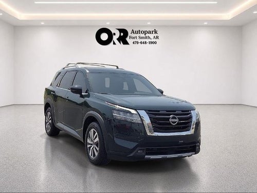 2023 Nissan Pathfinder SL 4WD