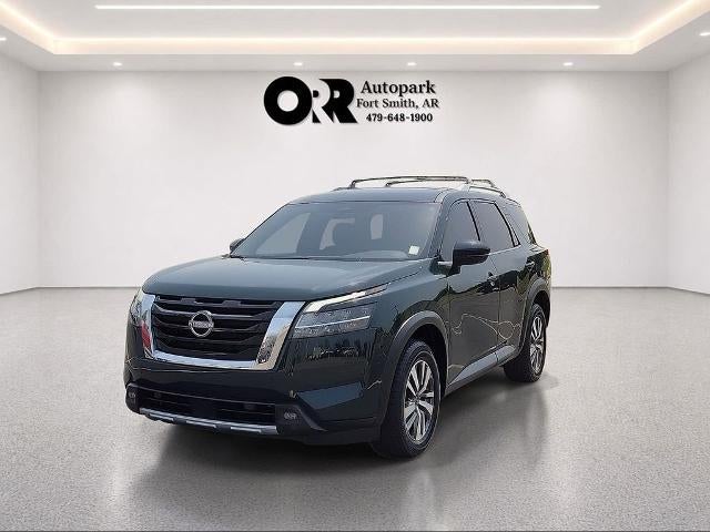 2023 Nissan Pathfinder SL 4WD