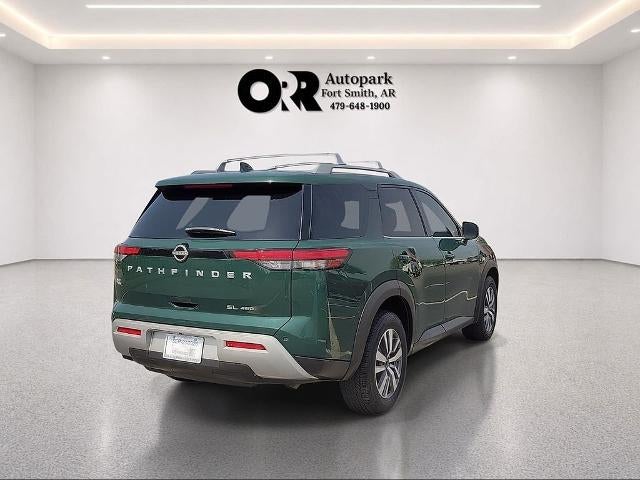 2023 Nissan Pathfinder SL 4WD