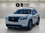 2024 Nissan Pathfinder Platinum 2WD