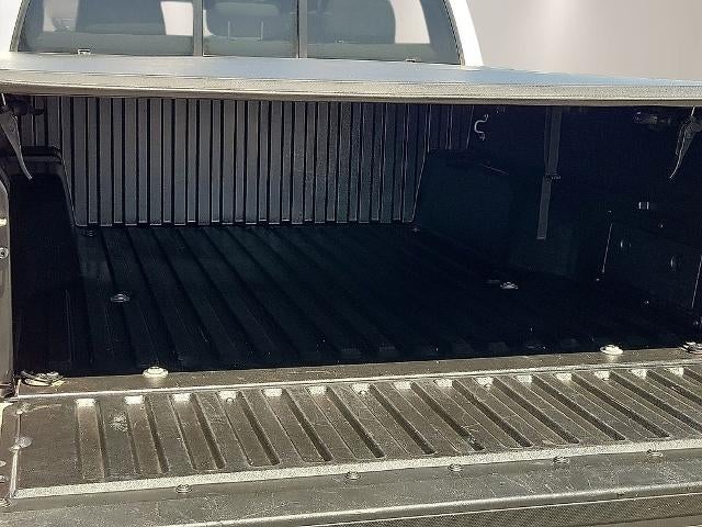 2019 Toyota Tacoma 4WD 4WD SR Double Cab 5' Bed V6 AT (GS)