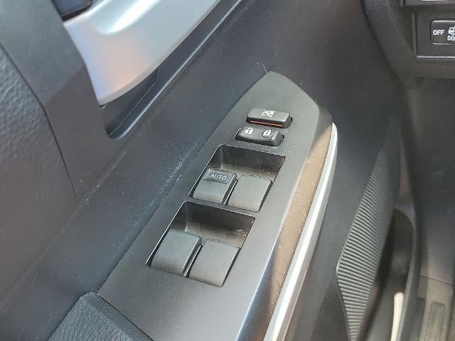 2019 Toyota Tundra 4WD 4WD SR5 CrewMax 5.5' Bed 5.7L (SE)