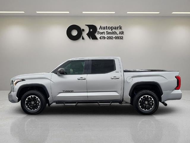 2023 Toyota Tundra 4WD 4WD SR5 CrewMax 5.5' Bed (SE)