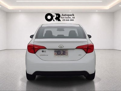 2018 Toyota Corolla SE CVT (Natl)