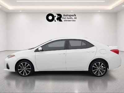 2018 Toyota Corolla SE CVT (Natl)
