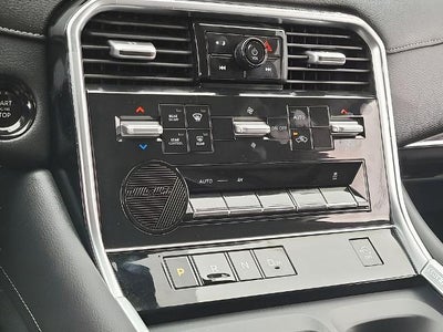 2025 Nissan Armada 4x4 SV