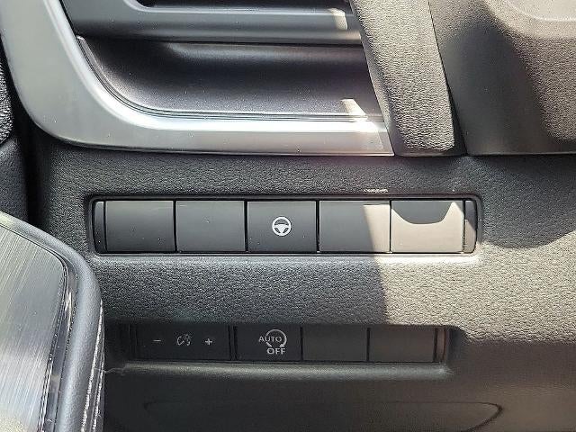 2023 Nissan Rogue AWD SV