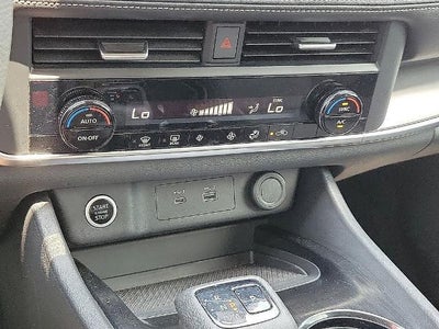 2023 Nissan Rogue AWD SV