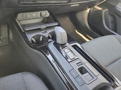 2024 Toyota Prius LE (Natl)