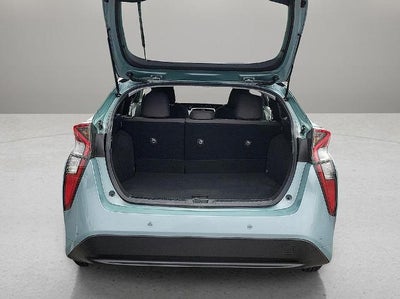 2018 Toyota Prius Two (SE)