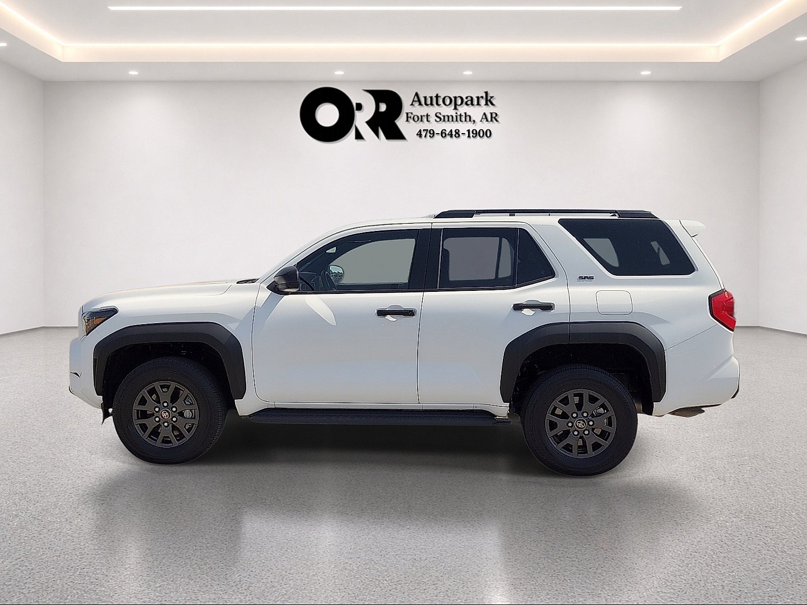 2025 Toyota 4Runner SR5 4WD (GS)