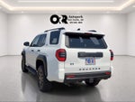 2025 Toyota 4Runner SR5 4WD (GS)